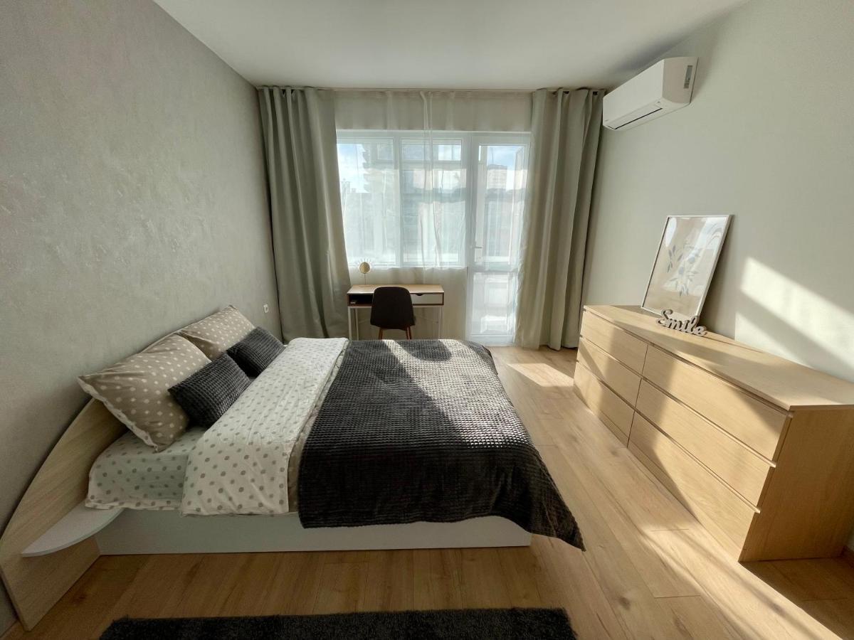 Comfy & Stylish Apartamento Varna Exterior foto